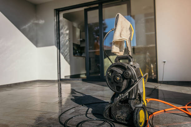 Best Factory Floor Cleaning  in Elfers, FL